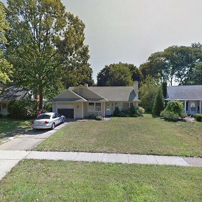 151 Parkwood Dr, Berea, OH 44017