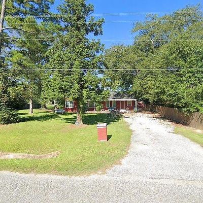 159 Queen Ann Rd, Wetumpka, AL 36092