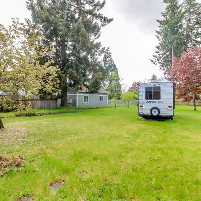 206 133 Rd Ave Se, Rainier, WA 98576