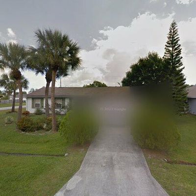 2073 Se Heathwood Cir, Port Saint Lucie, FL 34952