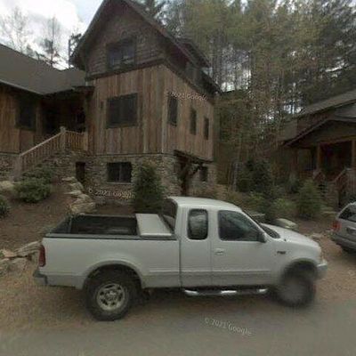 23 Chaucer Rd, Black Mountain, NC 28711