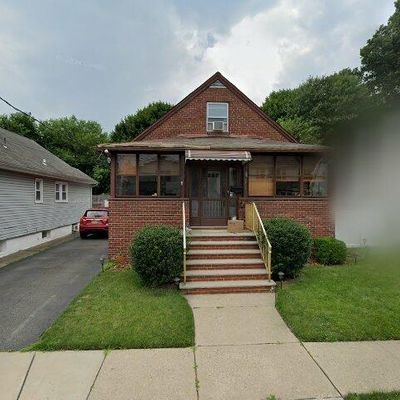 201 Grant Ave, Totowa, NJ 07512