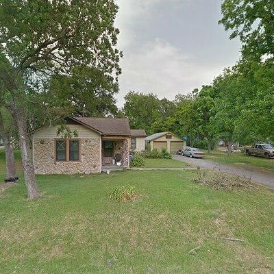 203 S 6 Th St, Highlands, TX 77562