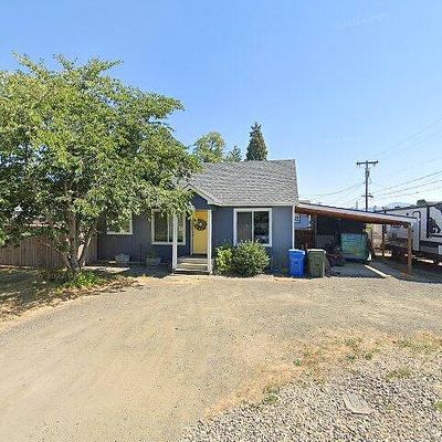 262 Pine St, Sutherlin, OR 97479