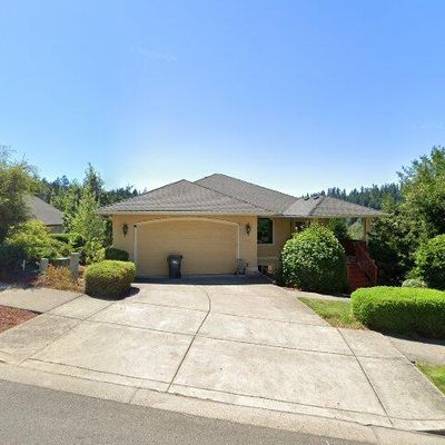 2758 Pinerock Dr, Eugene, OR 97403