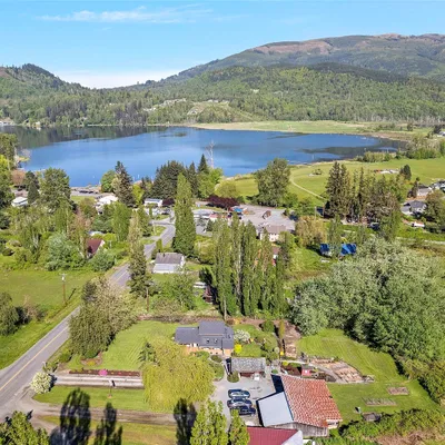 23450 Buchanan St, Clearlake, WA 98235