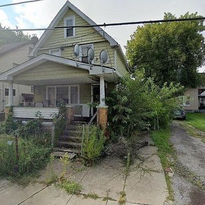 2411 Garden Ave, Cleveland, OH 44109