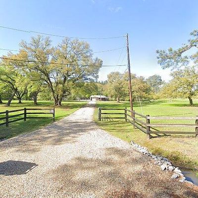 24339 Stepp Rd, Ponchatoula, LA 70454