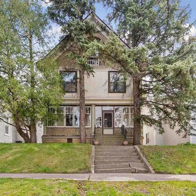 325 W Pleasant St, Mankato, MN 56001