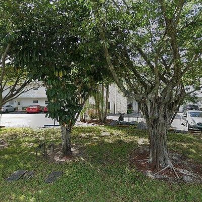 3501 Nw 47 Th Ave #405, Lauderdale Lakes, FL 33319