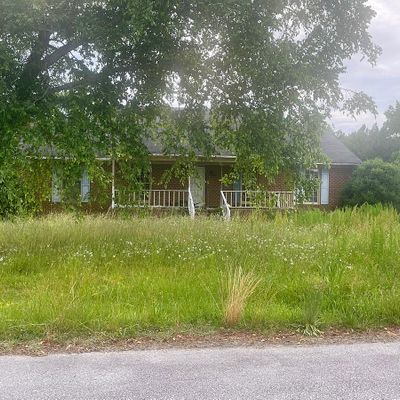 303 S Main St, Walstonburg, NC 27888