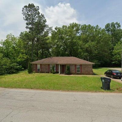 317 Pinecrest Rd, Corinth, MS 38834