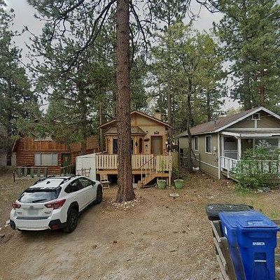 421 Kern Ave, Sugarloaf, CA 92386