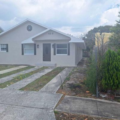 423 Wilder St, West Palm Beach, FL 33405