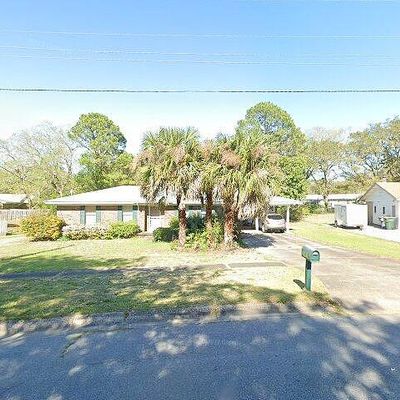 4 Long Ct Ne, Fort Walton Beach, FL 32548