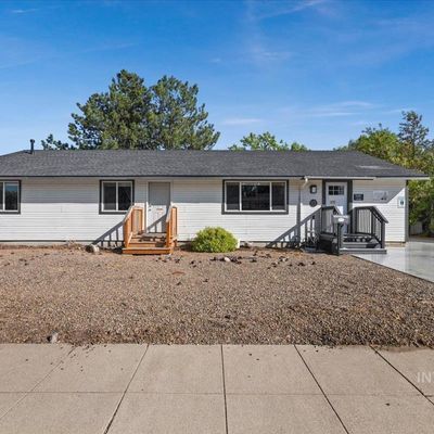 575 E 2 Nd S, Mountain Home, ID 83647