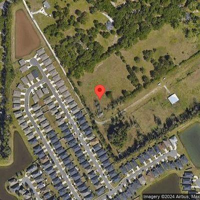 5874 Tomahawk Lake Dr, Jacksonville, FL 32224