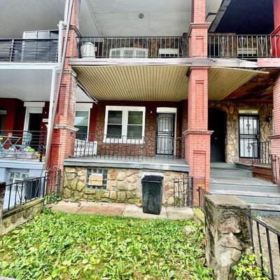 6024 Catharine St, Philadelphia, PA 19143