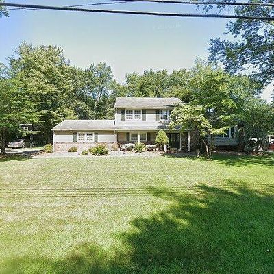 481 Meer Ave, Wyckoff, NJ 07481