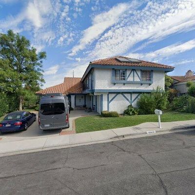 683 Whispering Oaks Pl, Newbury Park, CA 91320