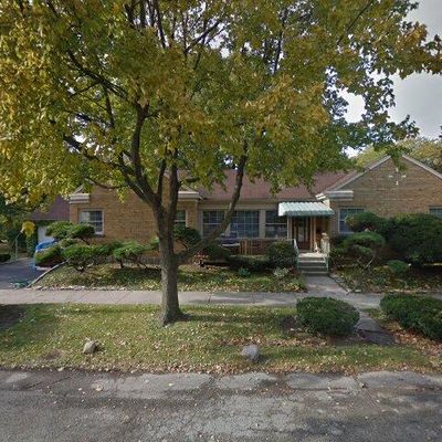 6964 N Tahoma Ave, Chicago, IL 60646