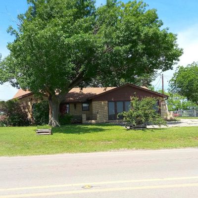 705 N West Ave, Holliday, TX 76366
