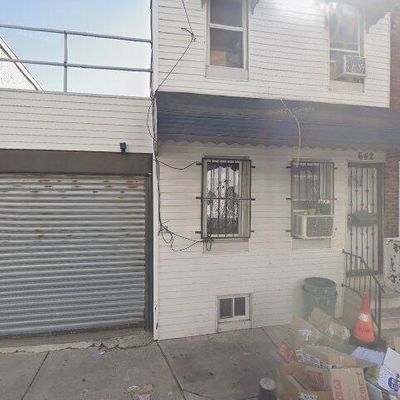 642 Mcclellan St, Philadelphia, PA 19148