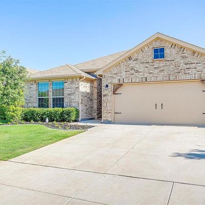 841 Meadow Scape Dr, Burleson, TX 76028