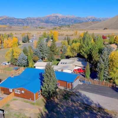 855 Hi Country Dr, Jackson, WY 83001