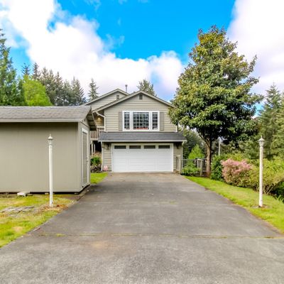 933 Holly Dr, Fircrest, WA 98466