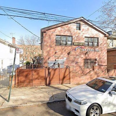 951 E 84 Th St, Brooklyn, NY 11236