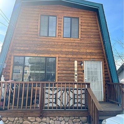 953 Pinon Ln, Big Bear City, CA 92314