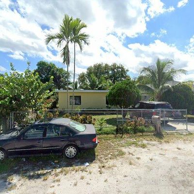 776 Nw 116 Th Ter, Miami, FL 33168