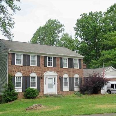 7800 Antiopi St, Annandale, VA 22003