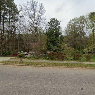 7905 Harps Mill Rd, Raleigh, NC 27615