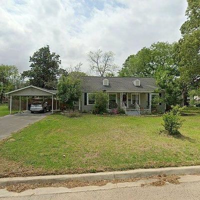 806 Maryland Dr, Athens, TX 75751