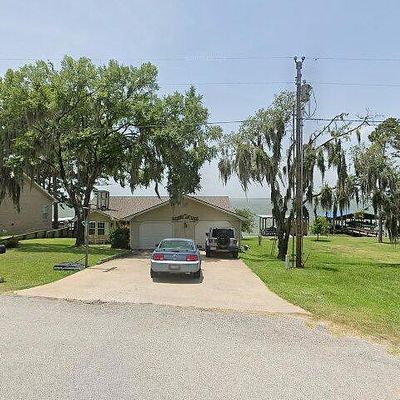 100 Bridgelanding, Onalaska, TX 77360