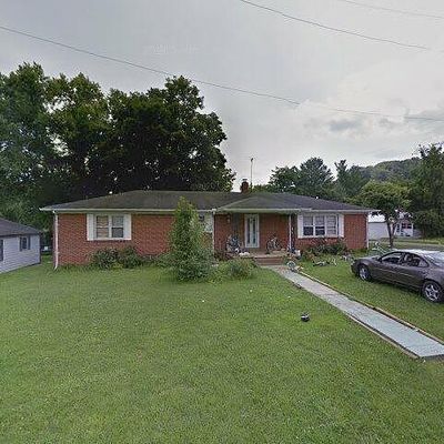 104 Division St, Normandy, TN 37360