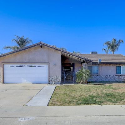 1047 Mountain View Dr, Lindsay, CA 93247