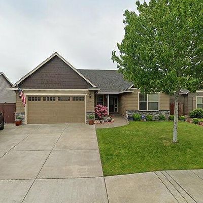 1069 Brenda Ave, Junction City, OR 97448