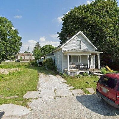 109 Warren St, La Porte, IN 46350