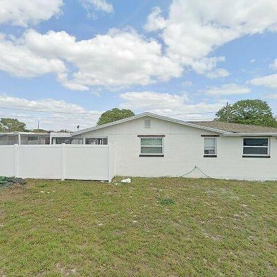 10914 Lyndale Ave, Port Richey, FL 34668