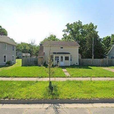 122 E Railroad St, Dowagiac, MI 49047