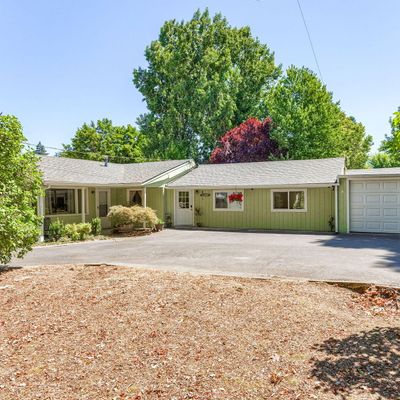 1255 Plummer Ave, Grants Pass, OR 97527