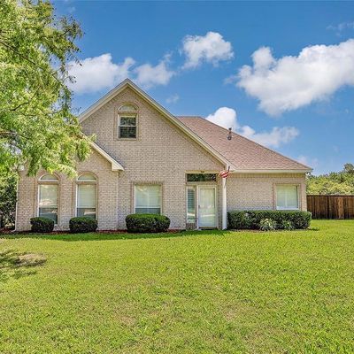 1300 S Howeth St, Gainesville, TX 76240