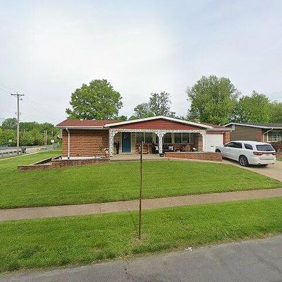 1305 Arlington Dr, Florissant, MO 63033