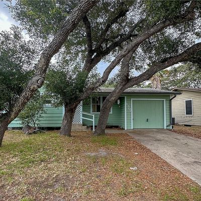 1307 Oak Park Dr, Aransas Pass, TX 78336