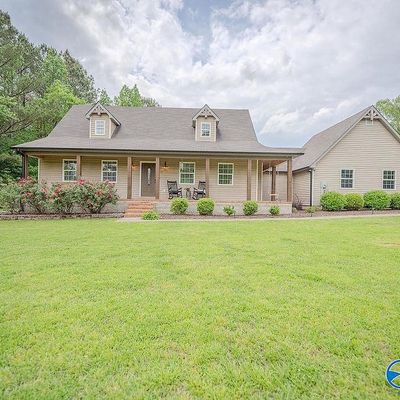 131 Winter Dr, Grant, AL 35747