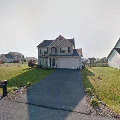 1316 Nighthawk Ln, Chambersburg, PA 17202