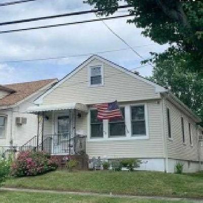 136 E 4 Th St, Clifton, NJ 07011